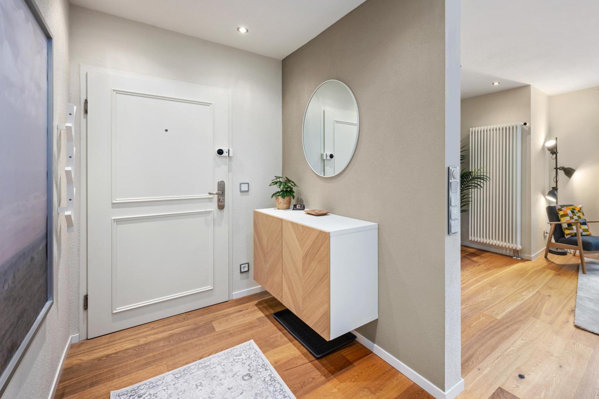 Edler Wohnraum Schwanenteich-Suite Mit Balkon, Kaffeevollautomat, Lift & Parkplatz Τσβικάου Εξωτερικό φωτογραφία