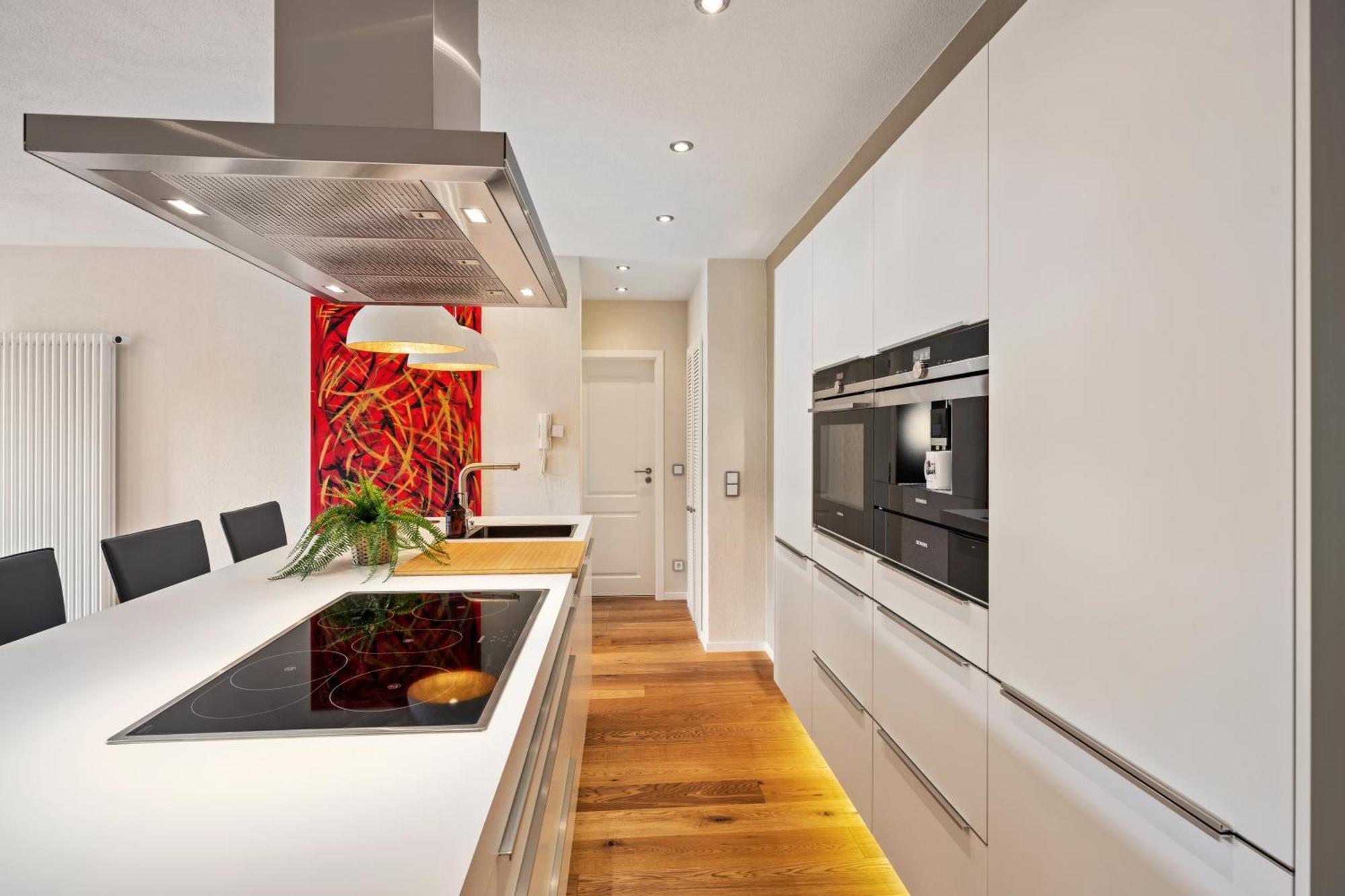 Edler Wohnraum Schwanenteich-Suite Mit Balkon, Kaffeevollautomat, Lift & Parkplatz Τσβικάου Εξωτερικό φωτογραφία